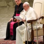 El Papa: La alianza entre ancianos y niños salvará a la familia humana